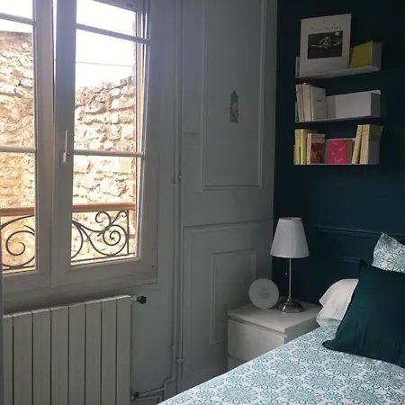 Maison De Ville A Senlis *